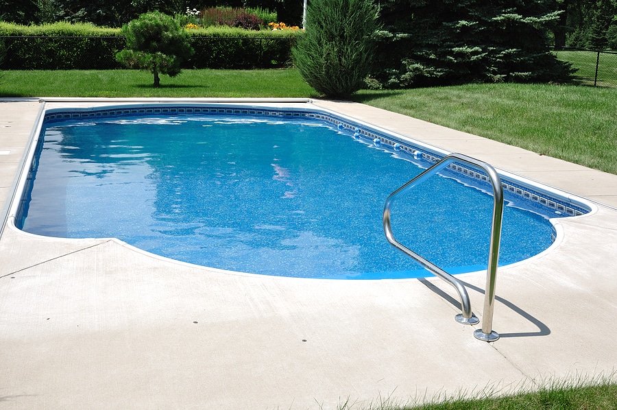 Your Guide to Swimming Pool Coping