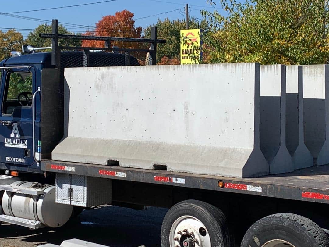 Custom precast concrete sign base construction & delivery in Indianapolis.